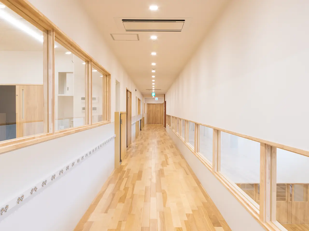 第二あいわこども園2階廊下